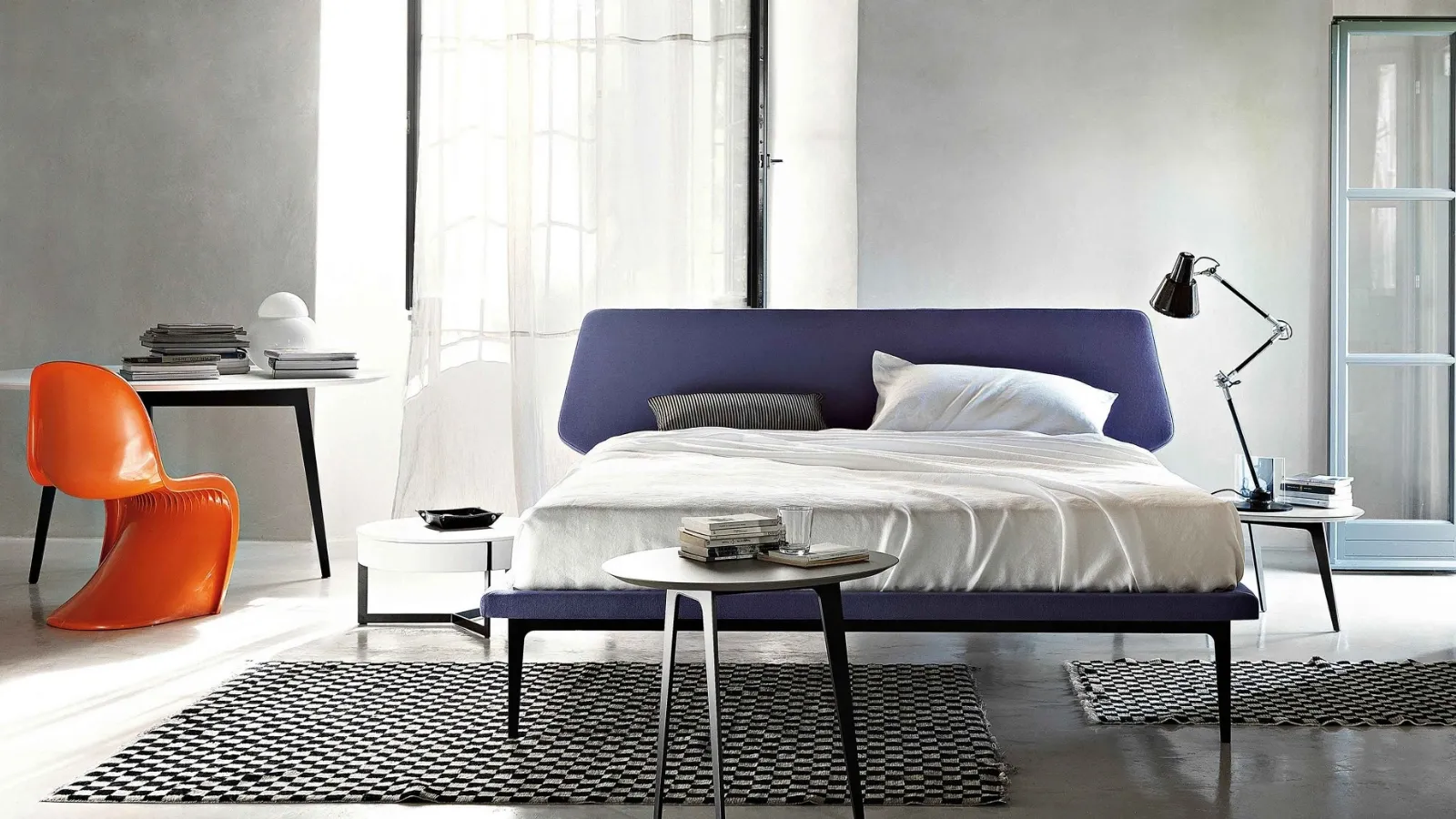 Letto matrimoniale di design Dream View di Lema